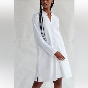 ADAY White Split-Neck Long-Sleeve Shift Dress